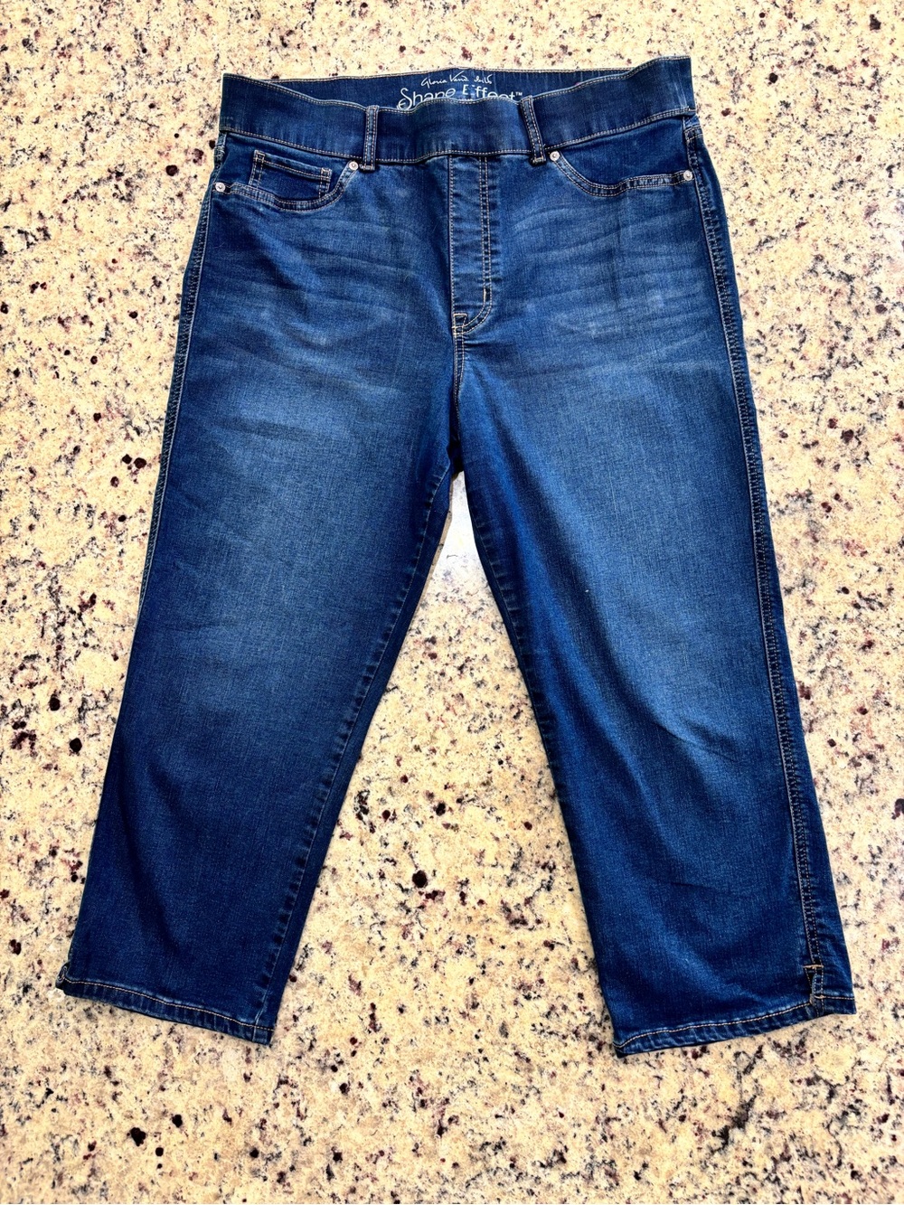 Gloria Vanderbilt Shape Effect High-Rise Elastic Waist Denim Capris - Size 16